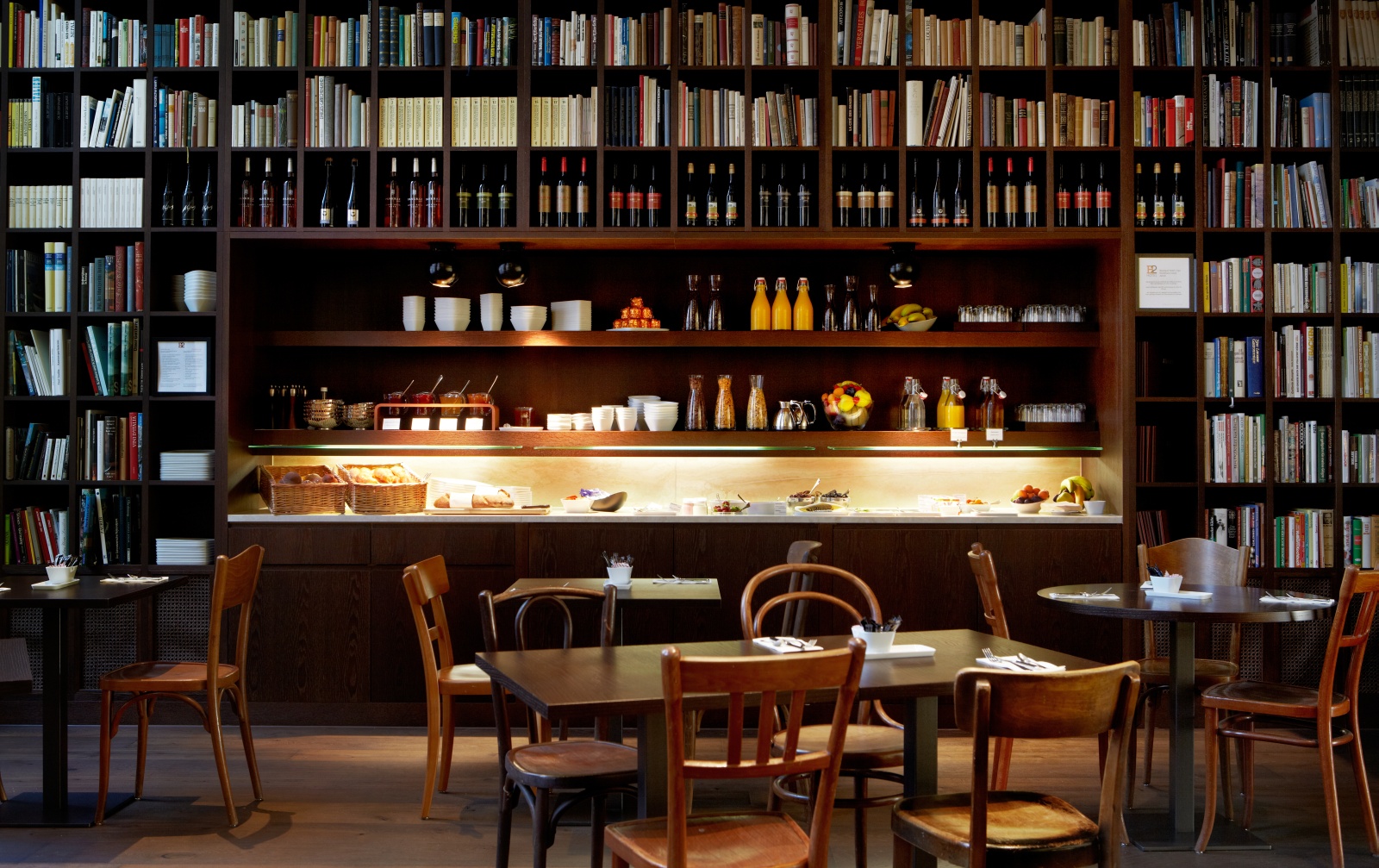 B2 Boutique Hotel Zürich Rooftop Thermal Pool